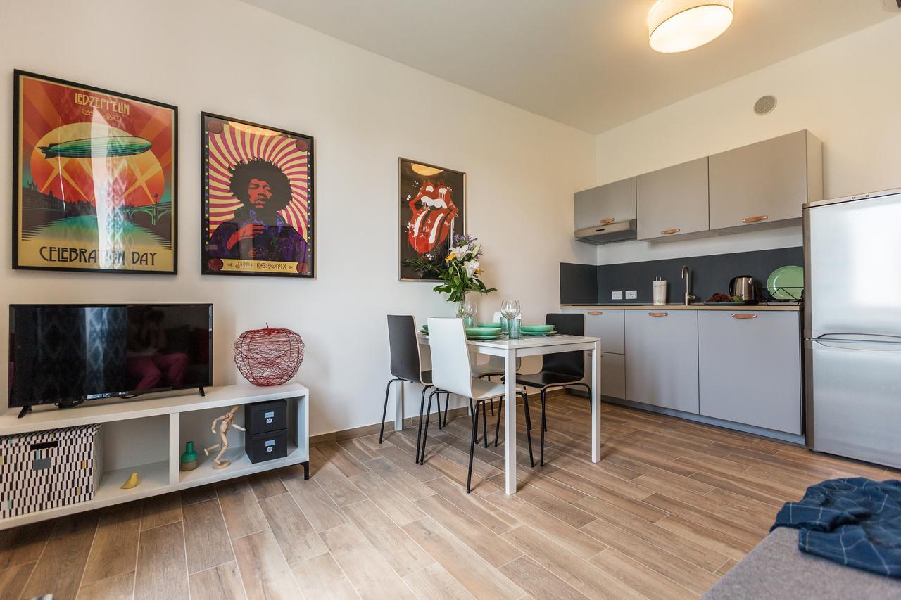 Ferienwohnung Certosa Colorful Mini Flats Mailand Exterior foto